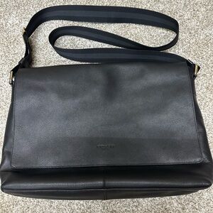 Coach Charles Messenger laptop bag pebbled leather